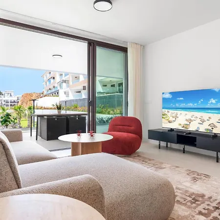 Elegante 2br Con Terraza En Higueron Apartamento *