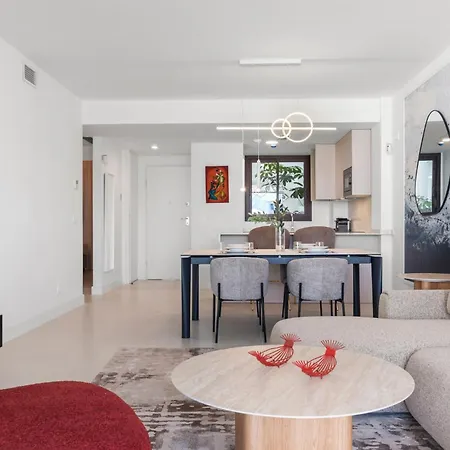 Elegante 2br Con Terraza En Higueron * Fuengirola